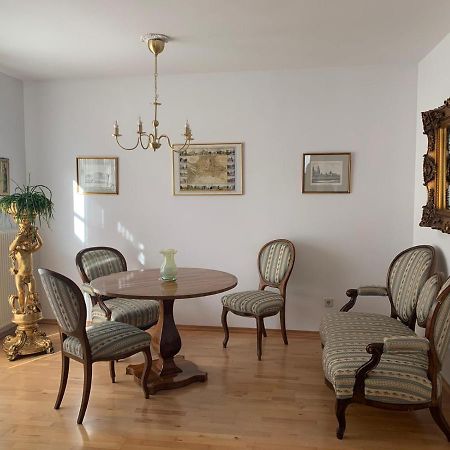 Amadeus Apartment Baden bei Wien Esterno foto