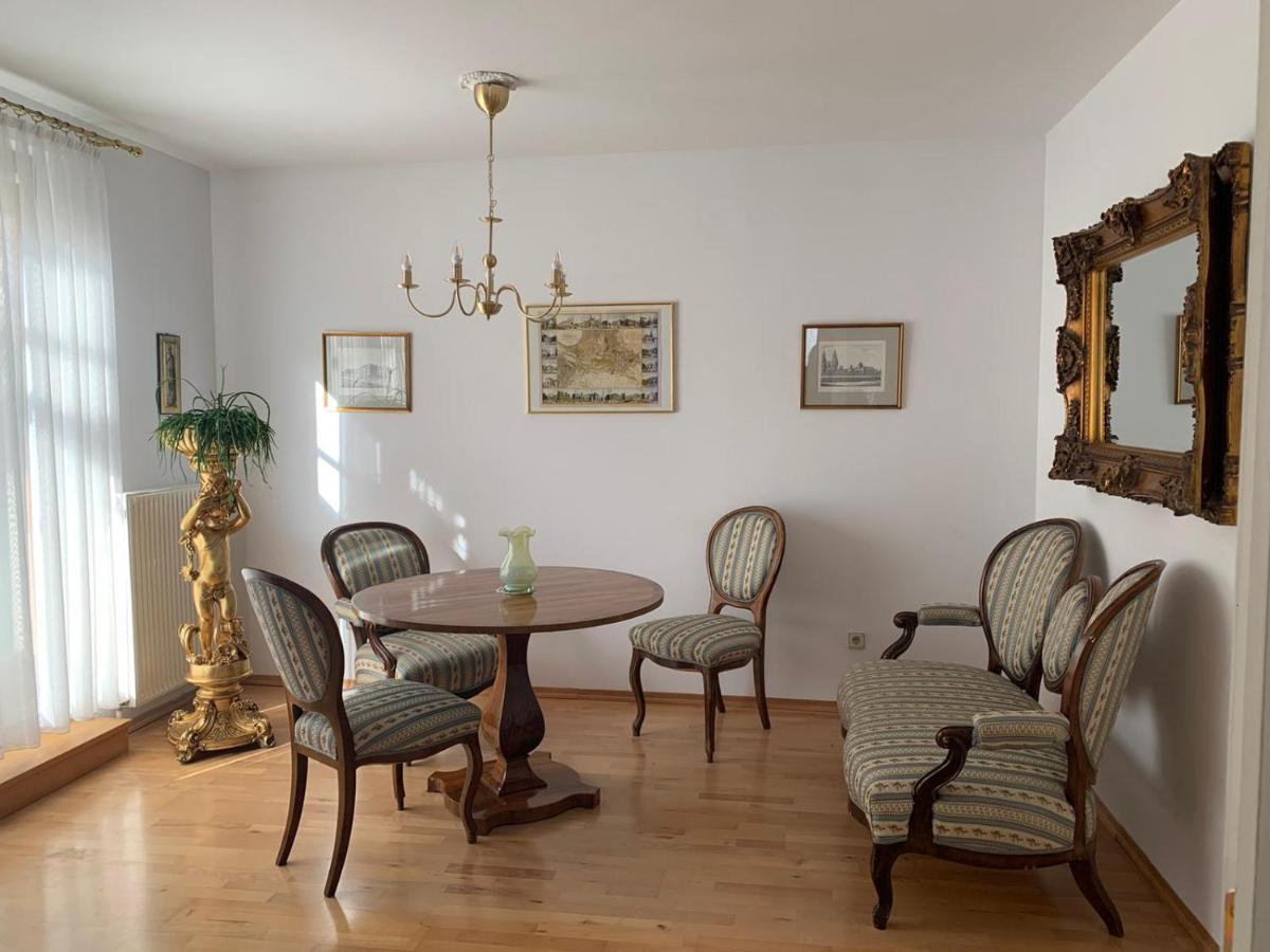 Amadeus Apartment Baden bei Wien Esterno foto